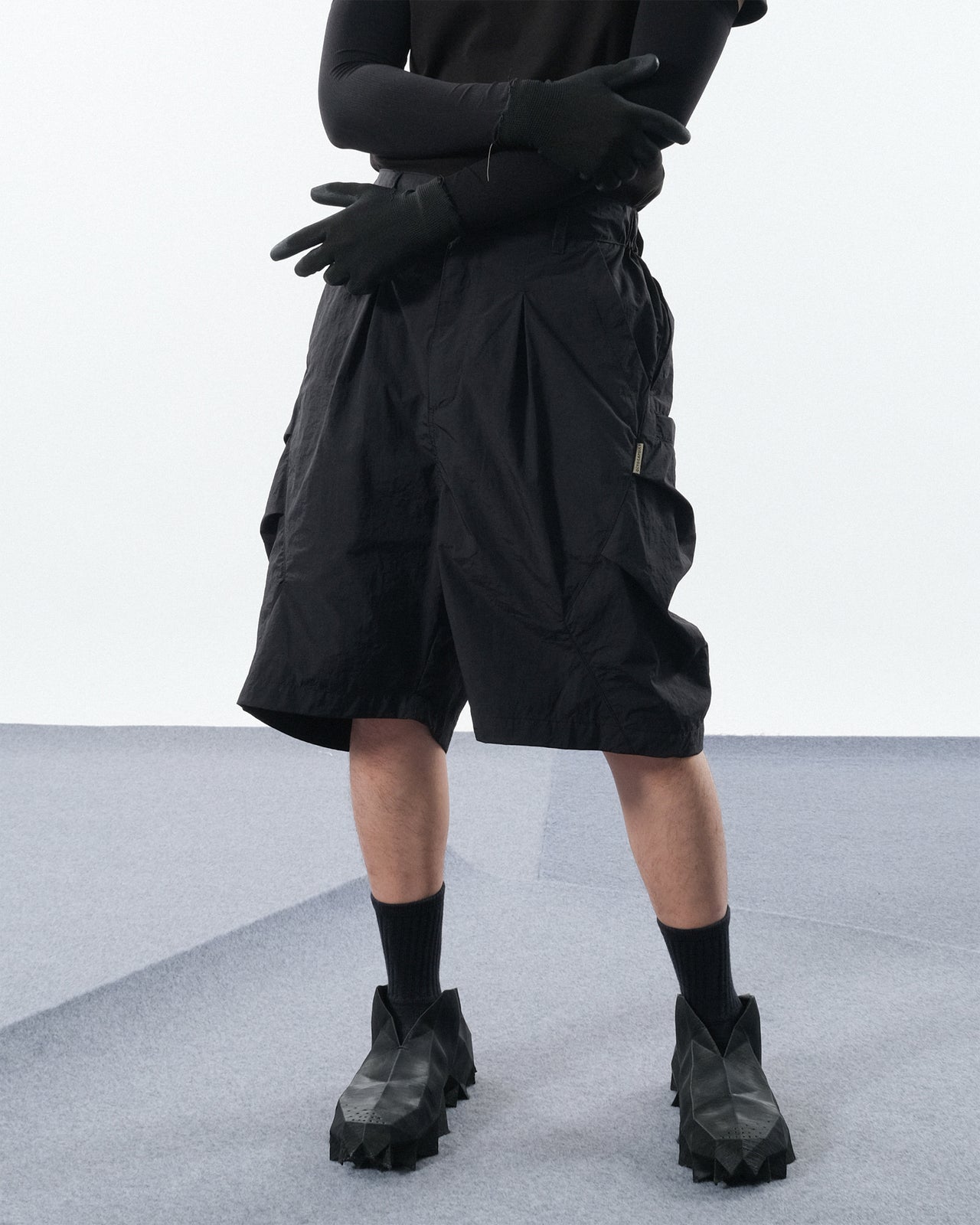 OCTO GAMBOL® - S24 / C-01S TYPE OF SCALE Vertical Shorts