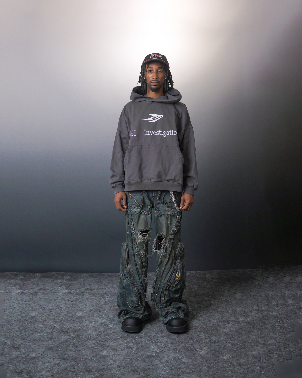 WBI® 24SS UND-02 / The Rebel Series Logo Man Hoodie