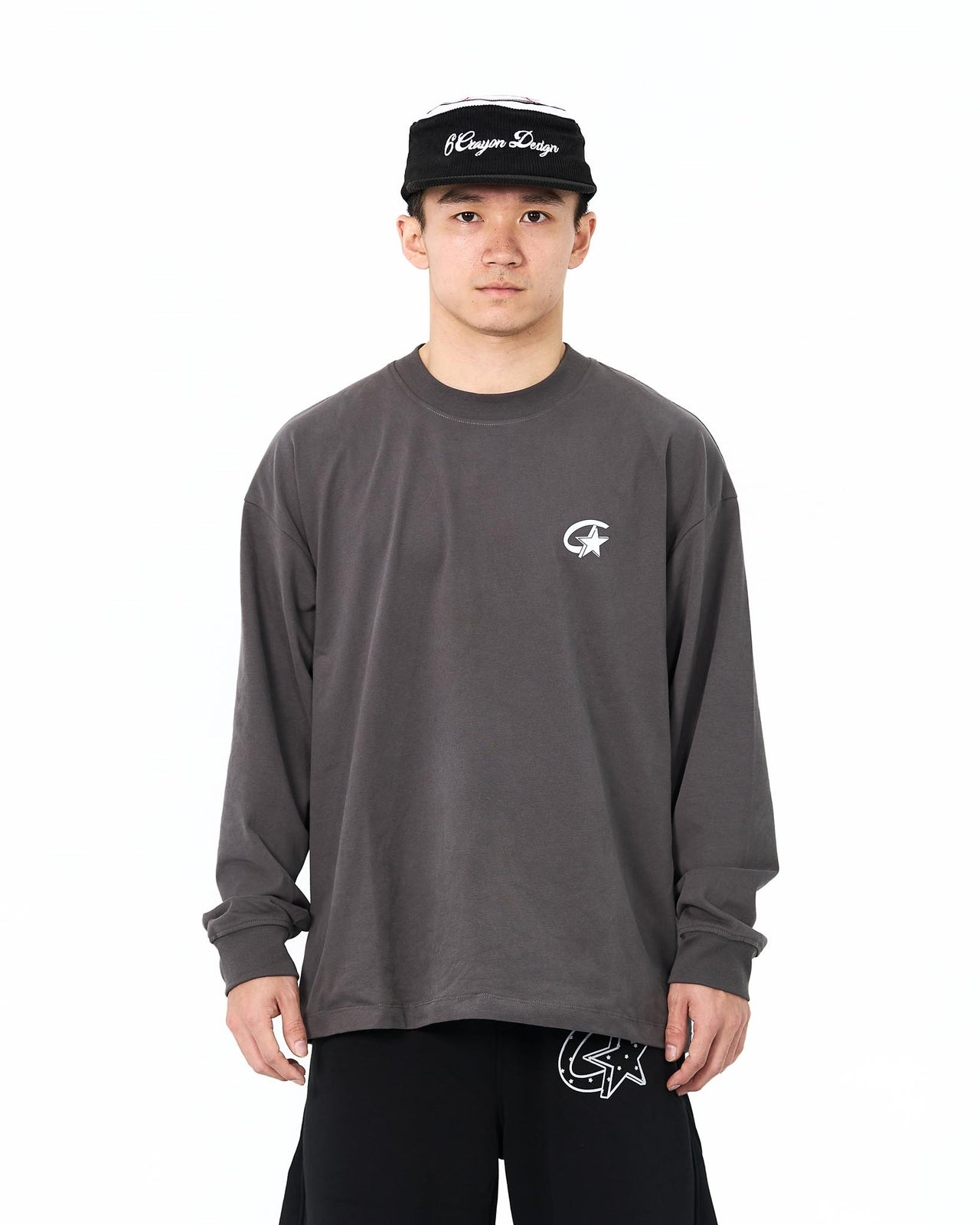 " MADE 𝗚𝘂𝗯𝗮𝗻 " 功能性星星 小Logo 星星長袖上衣