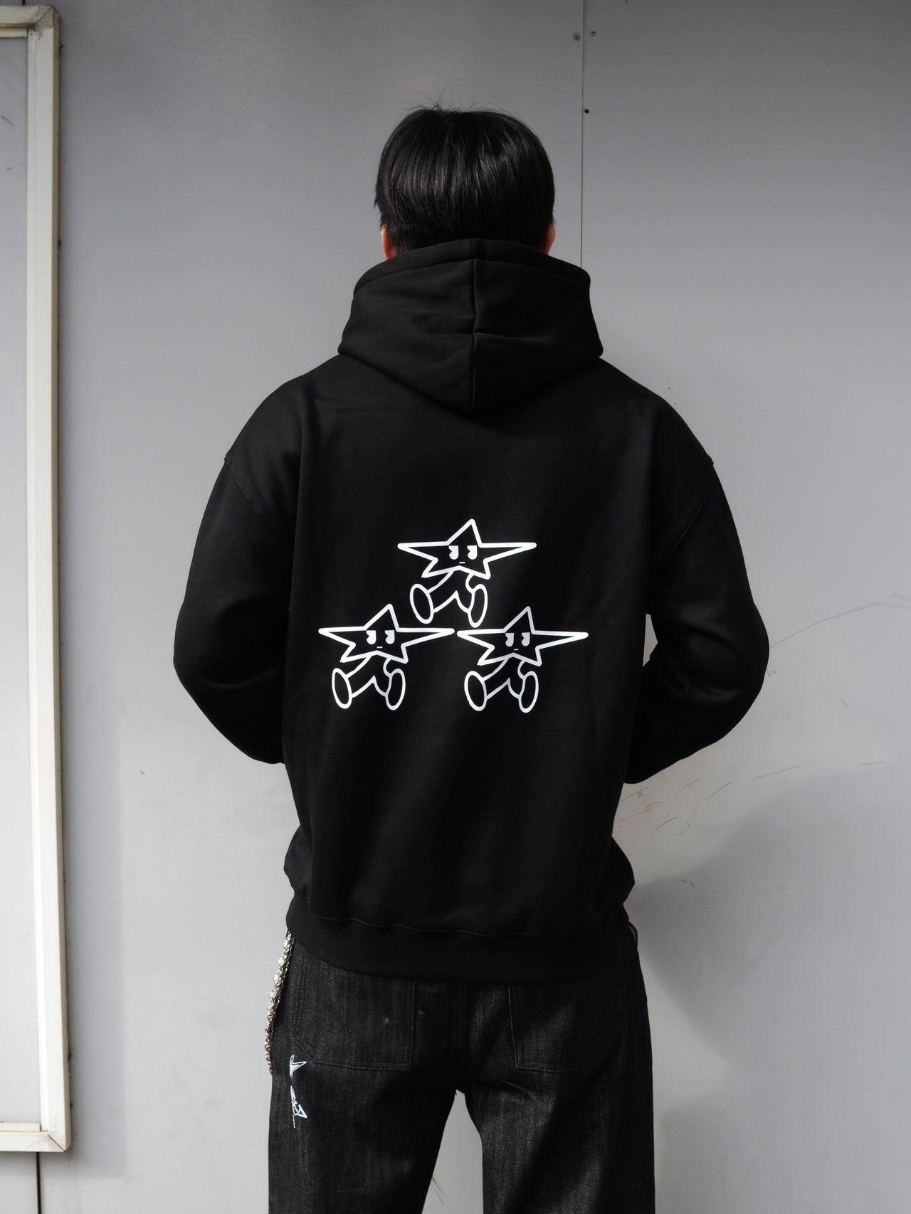 " MADE 𝗚𝘂𝗯𝗮𝗻 " 星星人重磅絨毛寬鬆長袖帽T