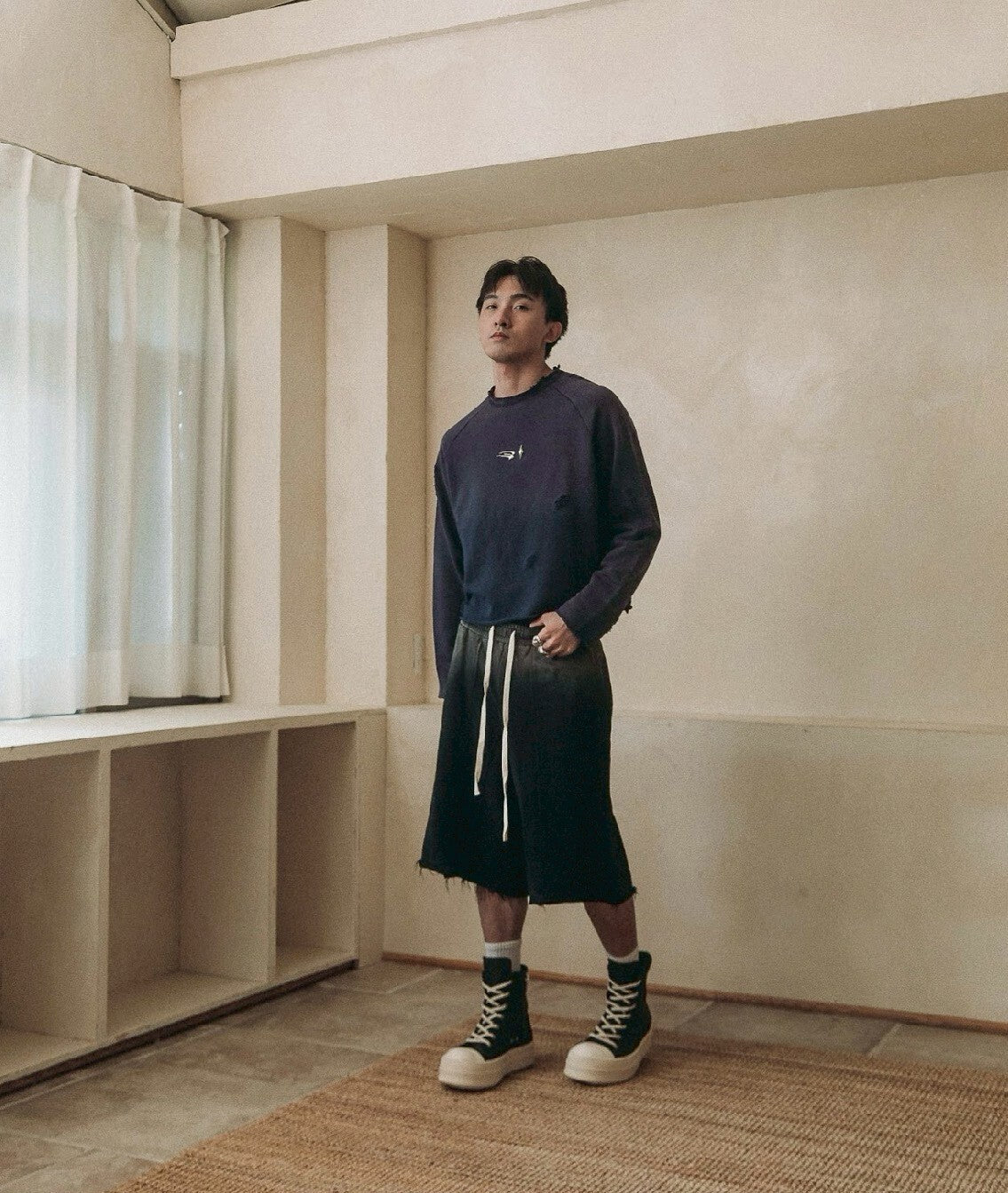 E’TREALOUEST - 25AW 破壞水洗衛衣