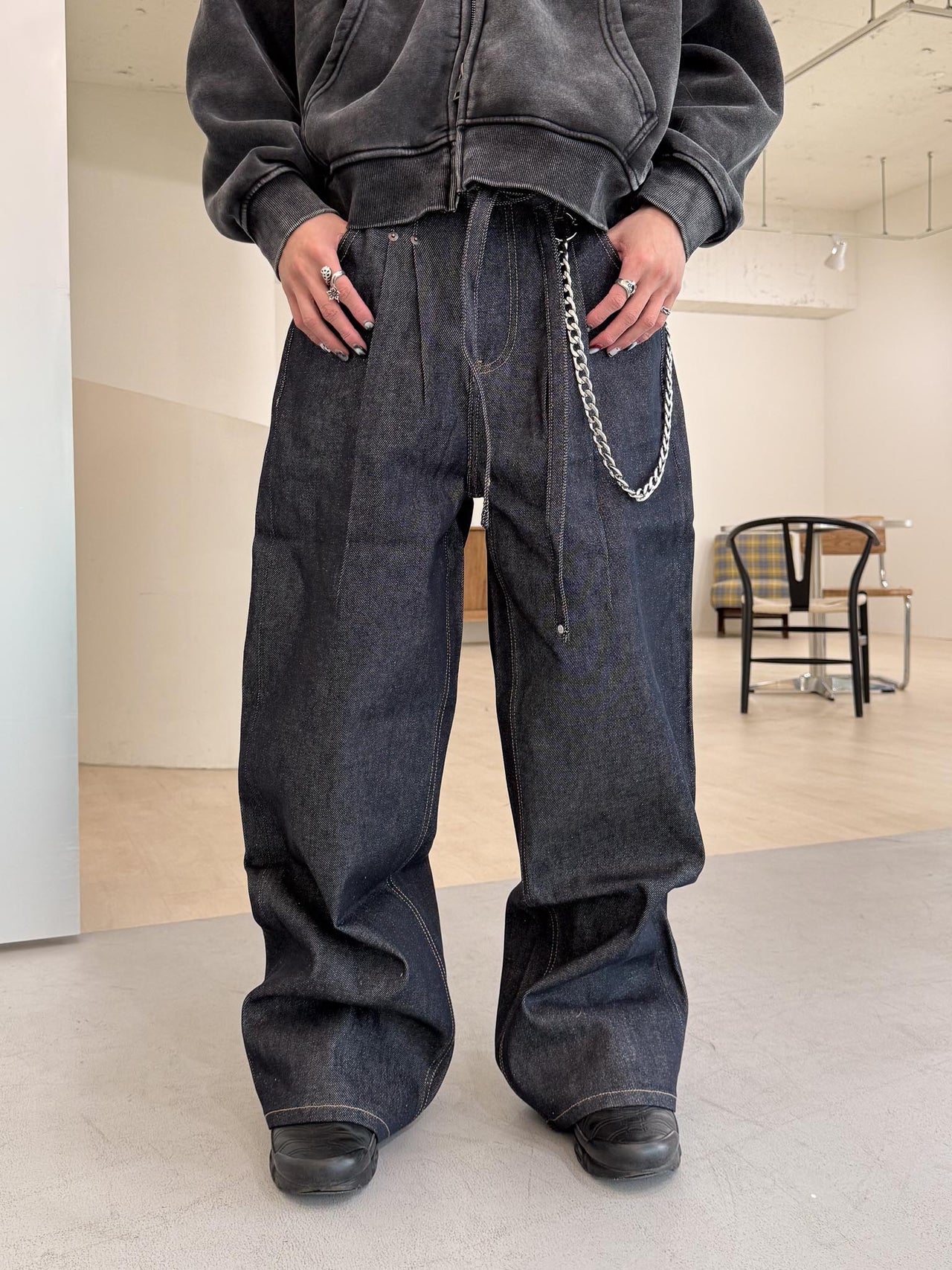 P-H112 綁帶寬鬆休閒牛仔褲