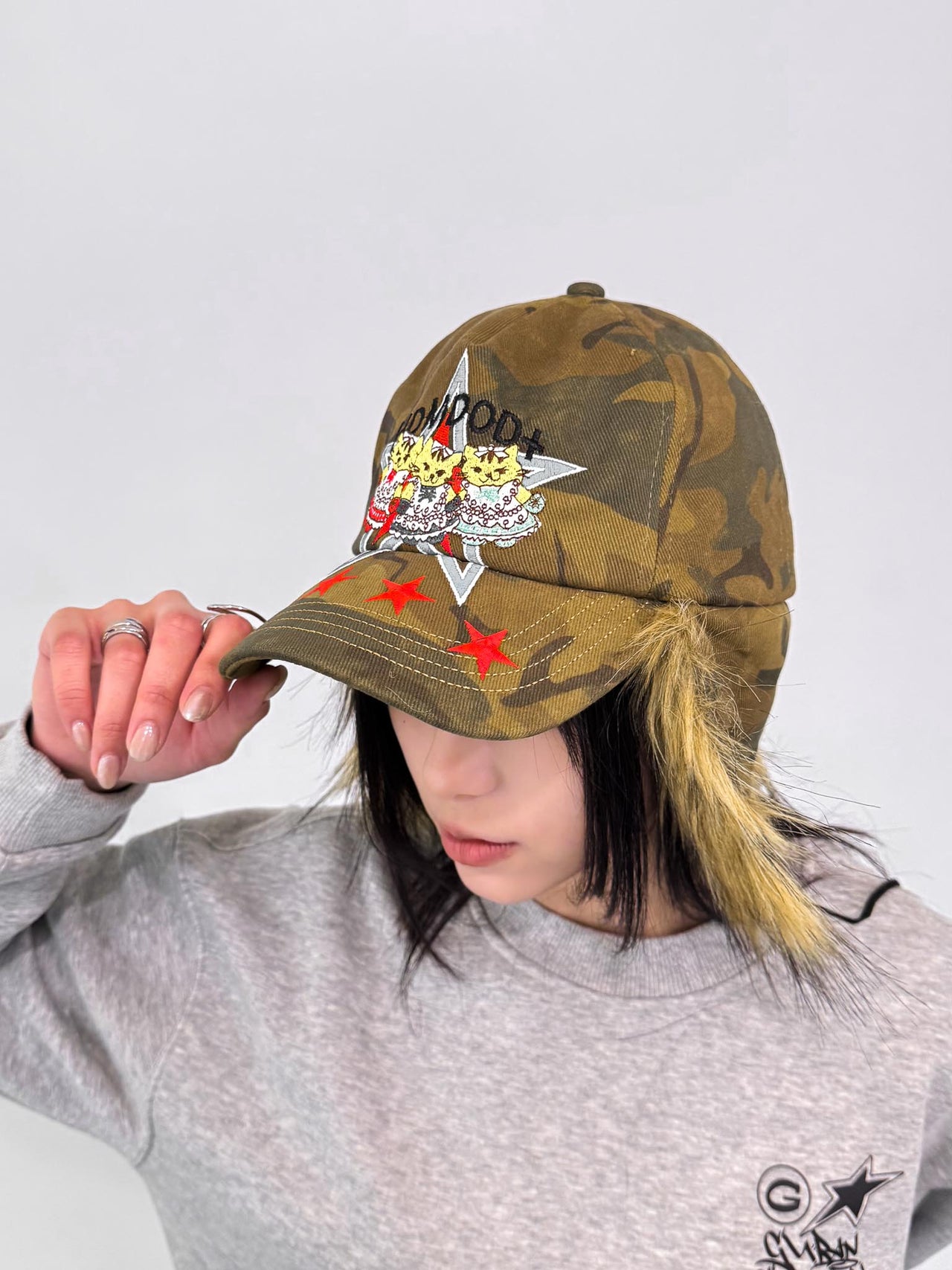 AC-C146 迷彩護耳加厚雷鋒鴨舌帽