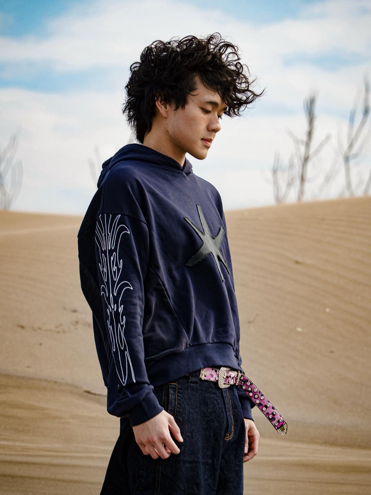 WBI 26AW DUSTLINE / UND-04 刺繡帽衫