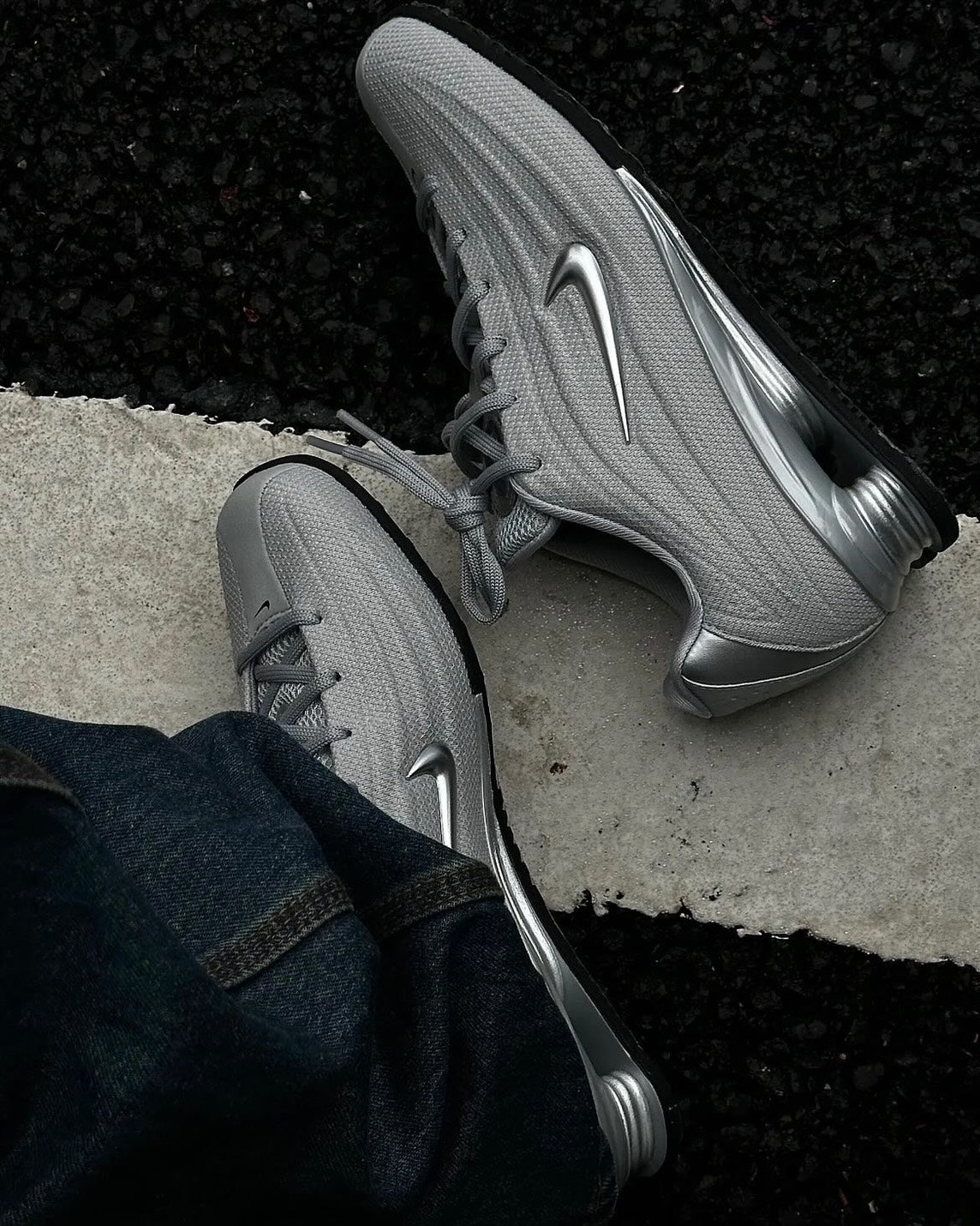 Nike Shox Z metallic-logo sneakers 後避震金屬銀彈簧鞋 AC-N190