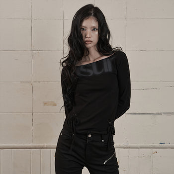 AS YOU ARE PUNCHING UNBALANCE OFF-SHOULDER (黑色) T-A1139
