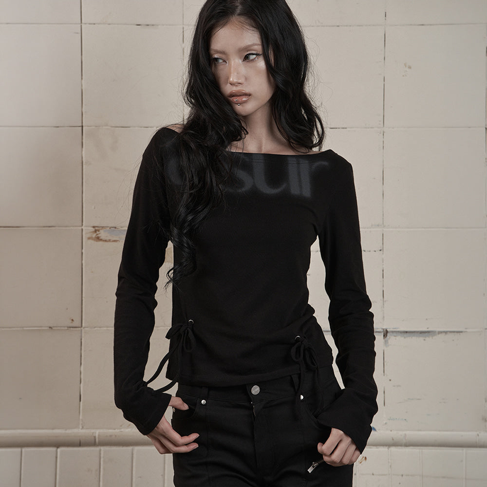 AS YOU ARE PUNCHING UNBALANCE OFF-SHOULDER (黑色) T-A1139