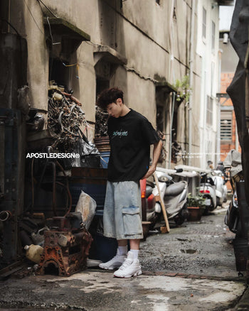 Apostle - SOM-03 "A HUNDRED TIMES" Graphic TEE - White