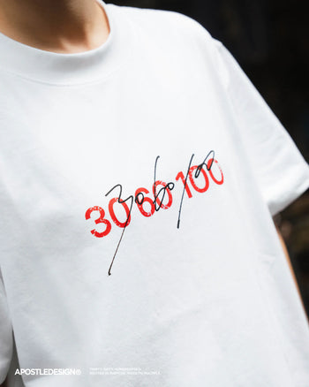 Apostle - SOM-03 "A HUNDRED TIMES" Graphic TEE - White