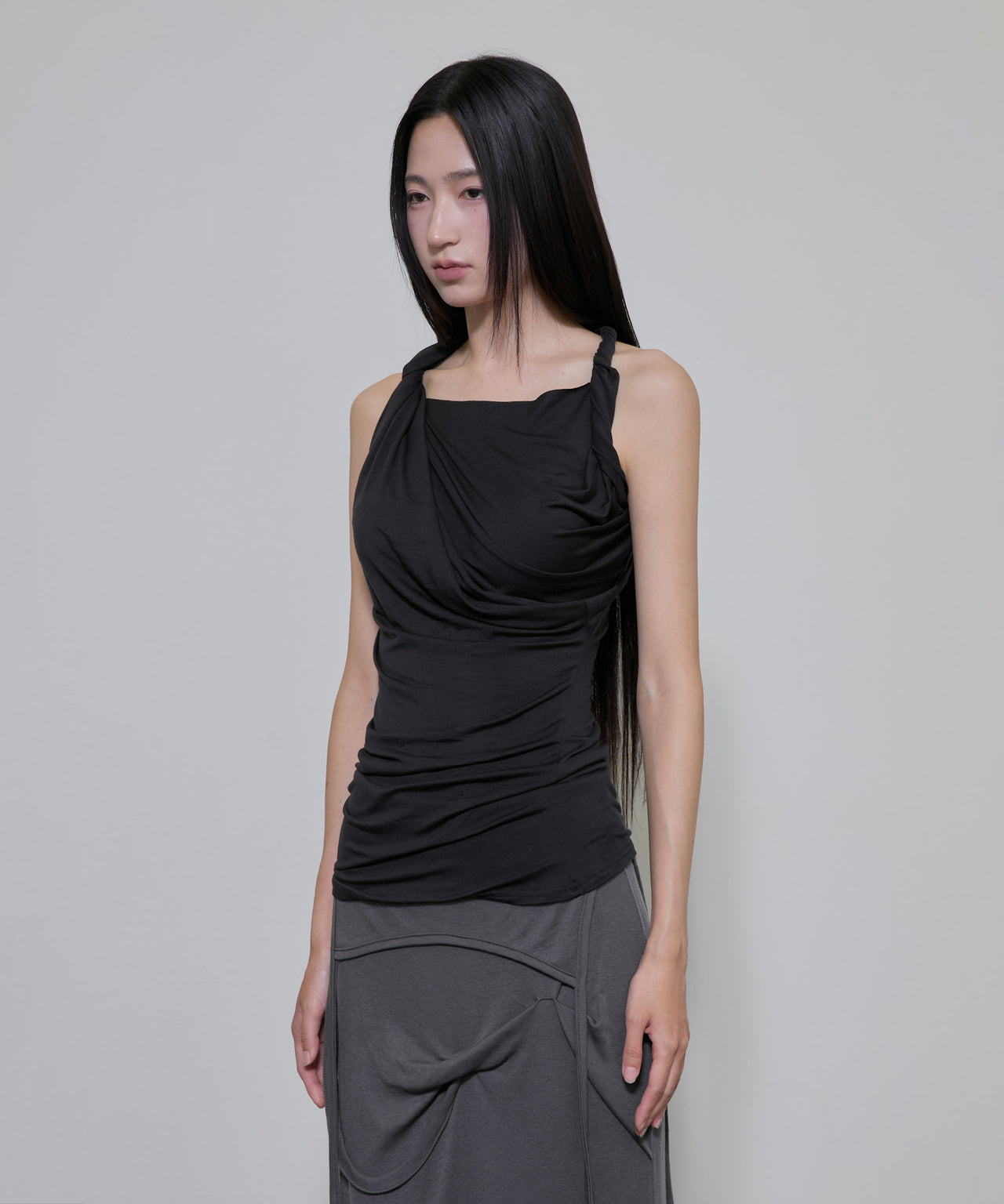 FLARE UP - Braided Asymmetrical Sleeveless 編織不對稱無袖衫 T-F1089 (黑色)