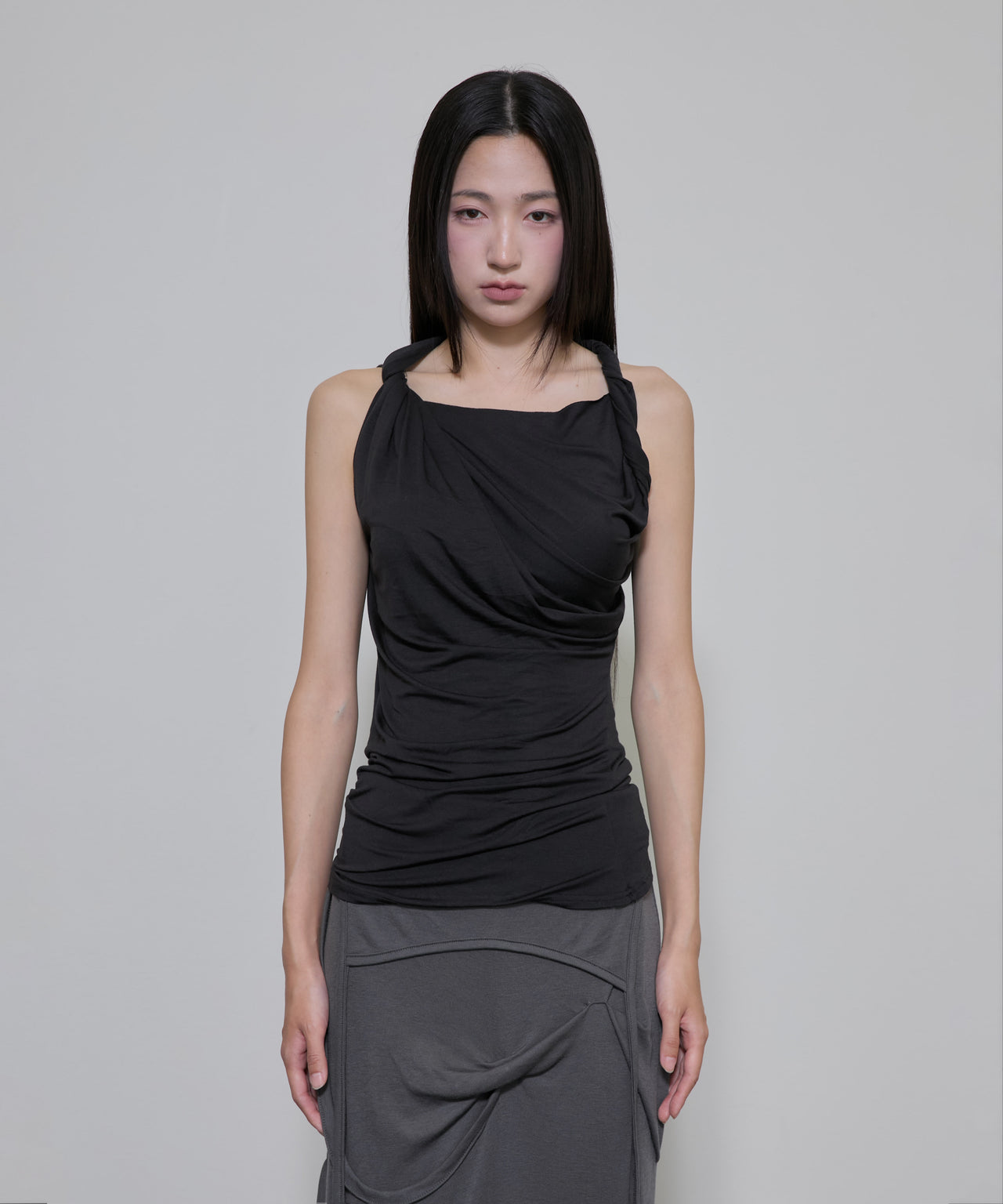 FLARE UP - Braided Asymmetrical Sleeveless 編織不對稱無袖衫 T-F1089 (黑色)