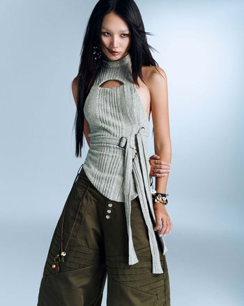 BUNNYHILL -T-B175 RUBY TOP 露背高領上衣