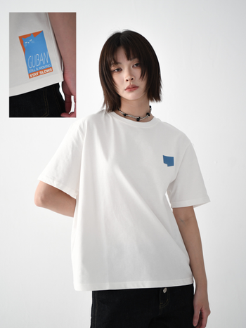 “MADE 𝗚𝘂𝗯𝗮𝗻 " 貓咪 CAT STAMP TEE GB-004