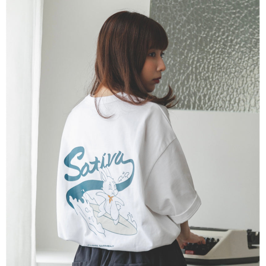 Sativa studio  /  "Surfer" Tee