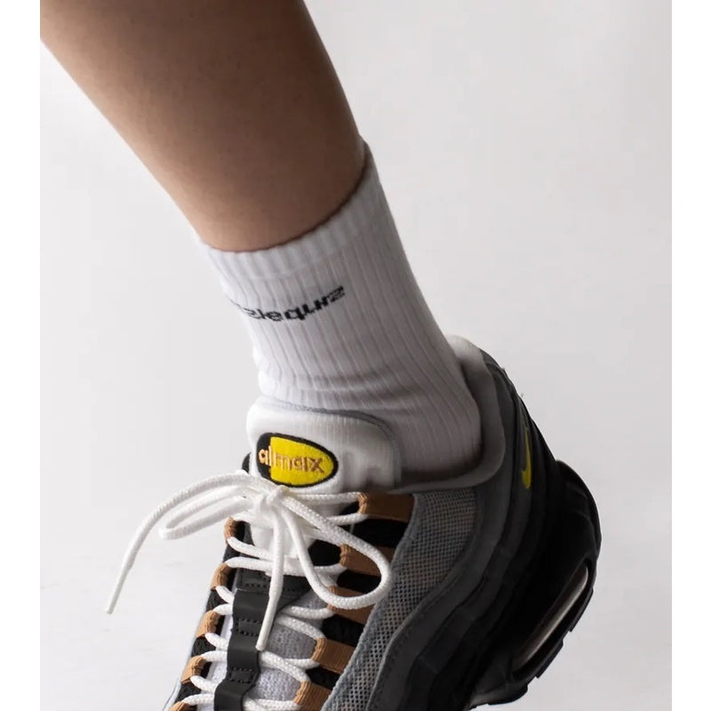 nozzle quiz® - Essential 素色 中筒 休閒襪 / 1