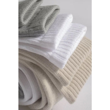 nozzle quiz® - Essential 素色 中筒 休閒襪 / 1