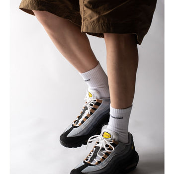 nozzle quiz® - Essential 素色 中筒 休閒襪 / 1