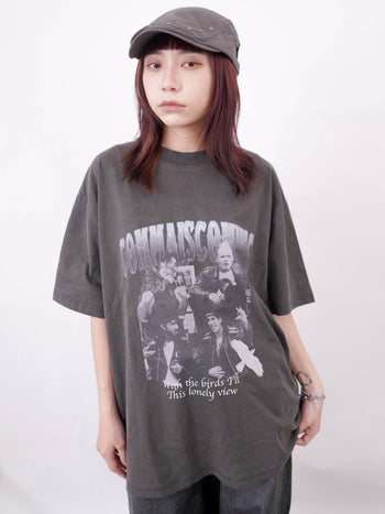 “MADE 𝗚𝘂𝗯𝗮𝗻 " Vintage 嗆紅辣椒 樂團 拍打仔 RHCP 水洗 短T