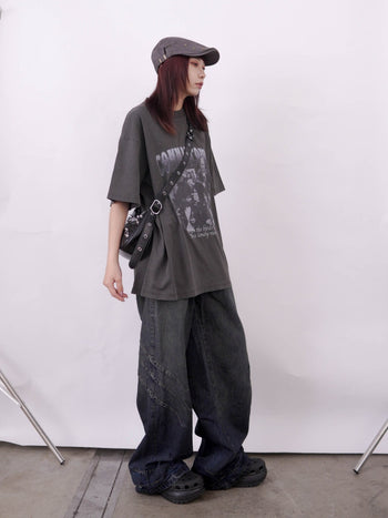 “MADE 𝗚𝘂𝗯𝗮𝗻 " Vintage 嗆紅辣椒 樂團 拍打仔 RHCP 水洗 短T