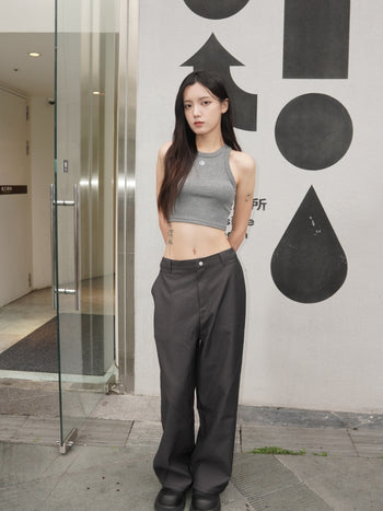 “MADE 𝗚𝘂𝗯𝗮𝗻 " 現貨 短款 短板 打底 吊帶 背心女 內搭 無袖 設計 背心 遮副乳