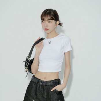 " SIMON " 法式 刺繡 小Logo 短版 上衣