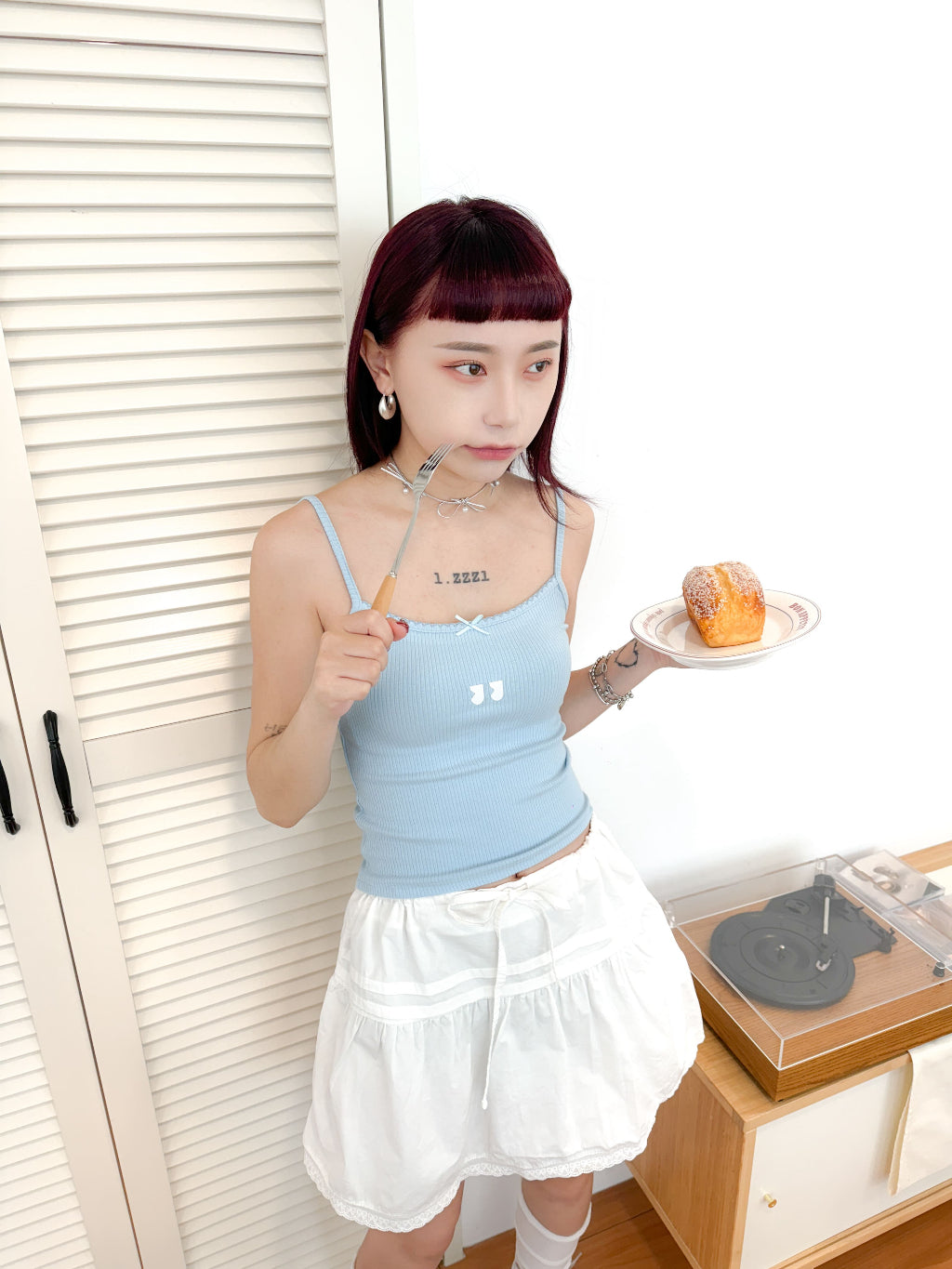 “MADE 𝗚𝘂𝗯𝗮𝗻 " 現貨 女生 細肩帶 蕾絲 蝴蝶結 針織 可愛 背心