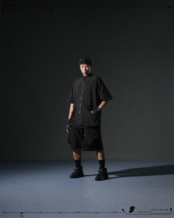 OCTO GAMBOL®️09 < S24 Stand Collar Tornado Zip Shirt >