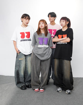 “MADE 𝗚𝘂𝗯𝗮𝗻 " 發泡印花 逗號 原創 260G 爽滑棉 短袖