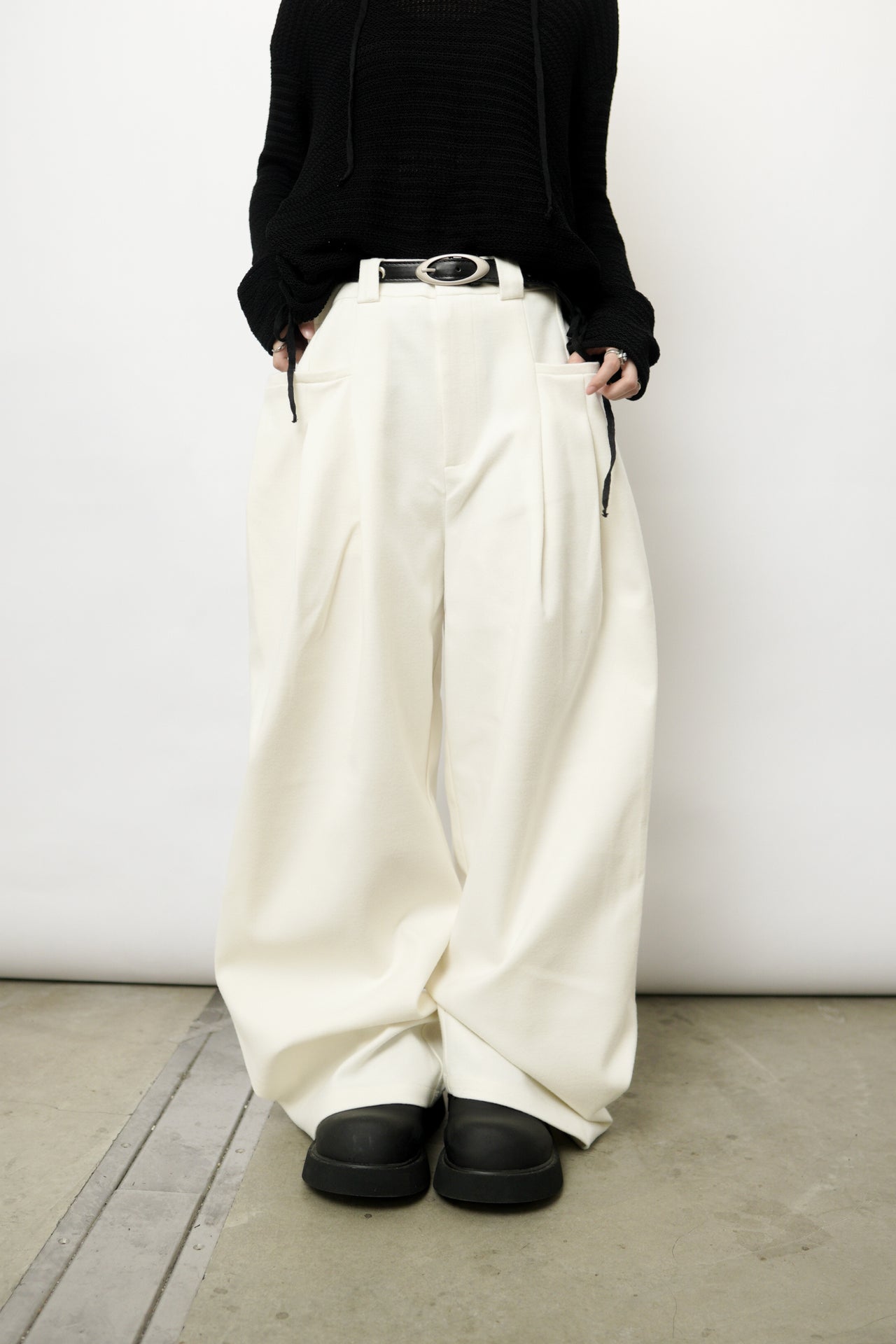 雙褶設計廓形西裝褲