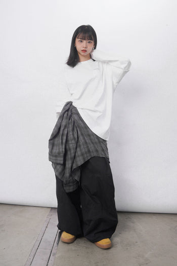 “MADE 𝗚𝘂𝗯𝗮𝗻 " 假兩件 305G 長袖 純棉 寬鬆 打底T