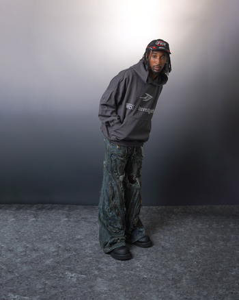 WBI® 24SS UND-02 / The Rebel Series Logo Man Hoodie