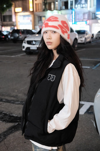 “MADE 𝗚𝘂𝗯𝗮𝗻 " 原創 雙面 羽絨 麵包 背心 塗鴉