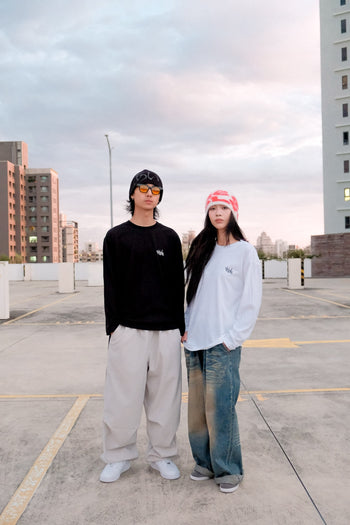 “MADE 𝗚𝘂𝗯𝗮𝗻 " 塗鴉 滑板 原創 全新面料 寬鬆  BOXY 215G 正肩 長袖Ｔ