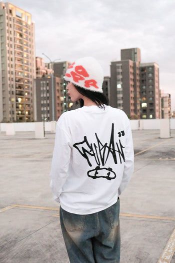 “MADE 𝗚𝘂𝗯𝗮𝗻 " 塗鴉 滑板 原創 全新面料 寬鬆  BOXY 215G 正肩 長袖Ｔ