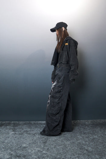 WBI 24SS EPD-01  / WBI  Black Denim Scimitar Spinal Pants