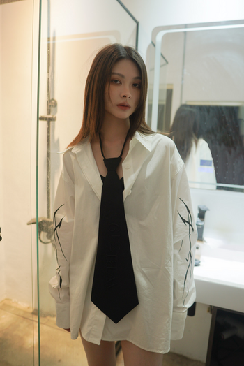 WBI 24SS BT-01 / WBI BEST SPY TIE