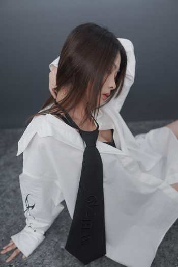 WBI 24SS BT-01 / WBI BEST SPY TIE