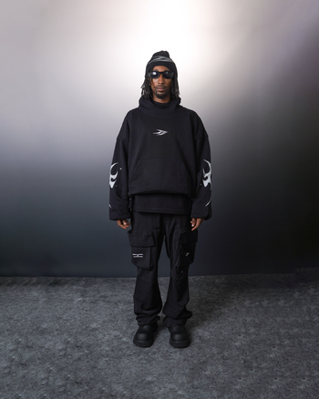 WBI 24SS UND-03 / WBI 青い Higanbana Hoodie