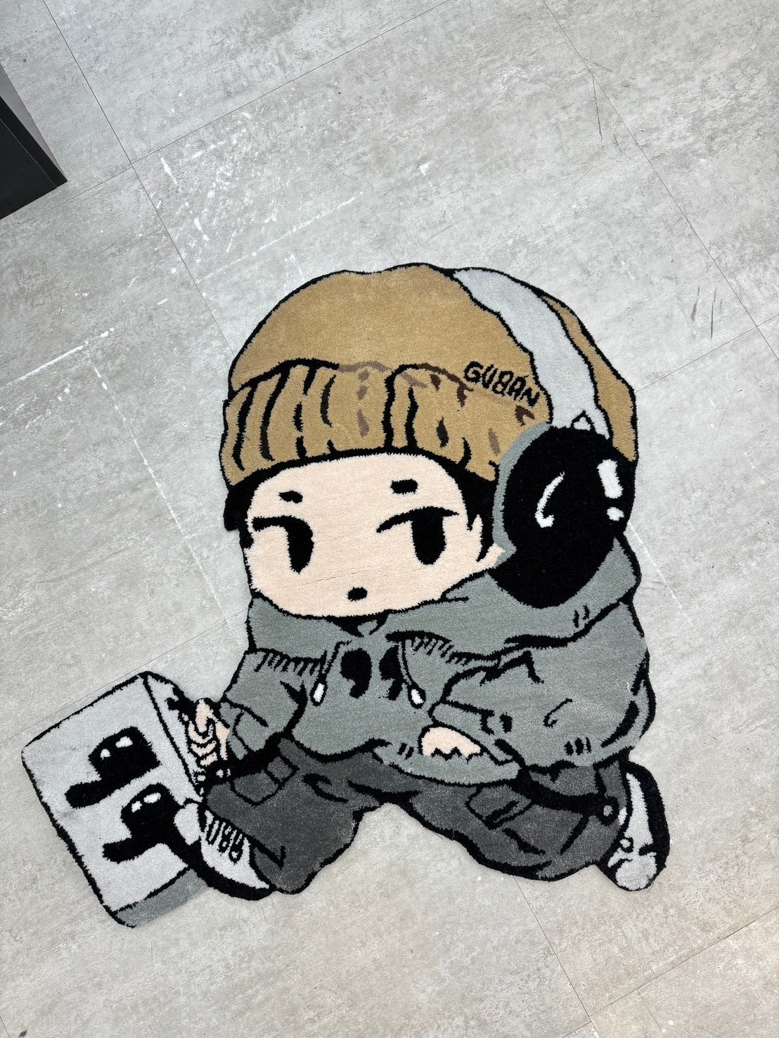 “MADE 𝗚𝘂𝗯𝗮𝗻 " 原創 G民 手工 羊毛 地毯 腳墊