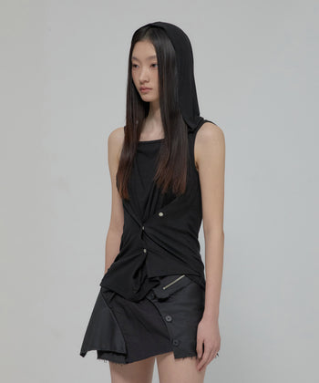 FLARE UP - Asymmetric Snap Hoodie 不對稱按扣連帽衫 T-F1096 (黑色)