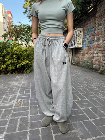 “MADE 𝗚𝘂𝗯𝗮𝗻 " 純棉 逗號 原創 灰色 休閒 高腰 闊腿 棉褲