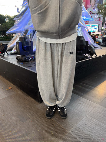 “MADE 𝗚𝘂𝗯𝗮𝗻 " 純棉 逗號 原創 灰色 休閒 高腰 闊腿 棉褲