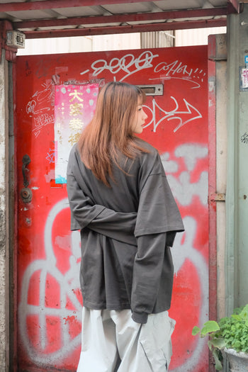 “MADE 𝗚𝘂𝗯𝗮𝗻 " 亞比 假兩件 305G 長袖 純棉 寬鬆 打底T