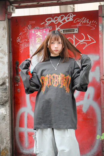 “MADE 𝗚𝘂𝗯𝗮𝗻 " 亞比 假兩件 305G 長袖 純棉 寬鬆 打底T