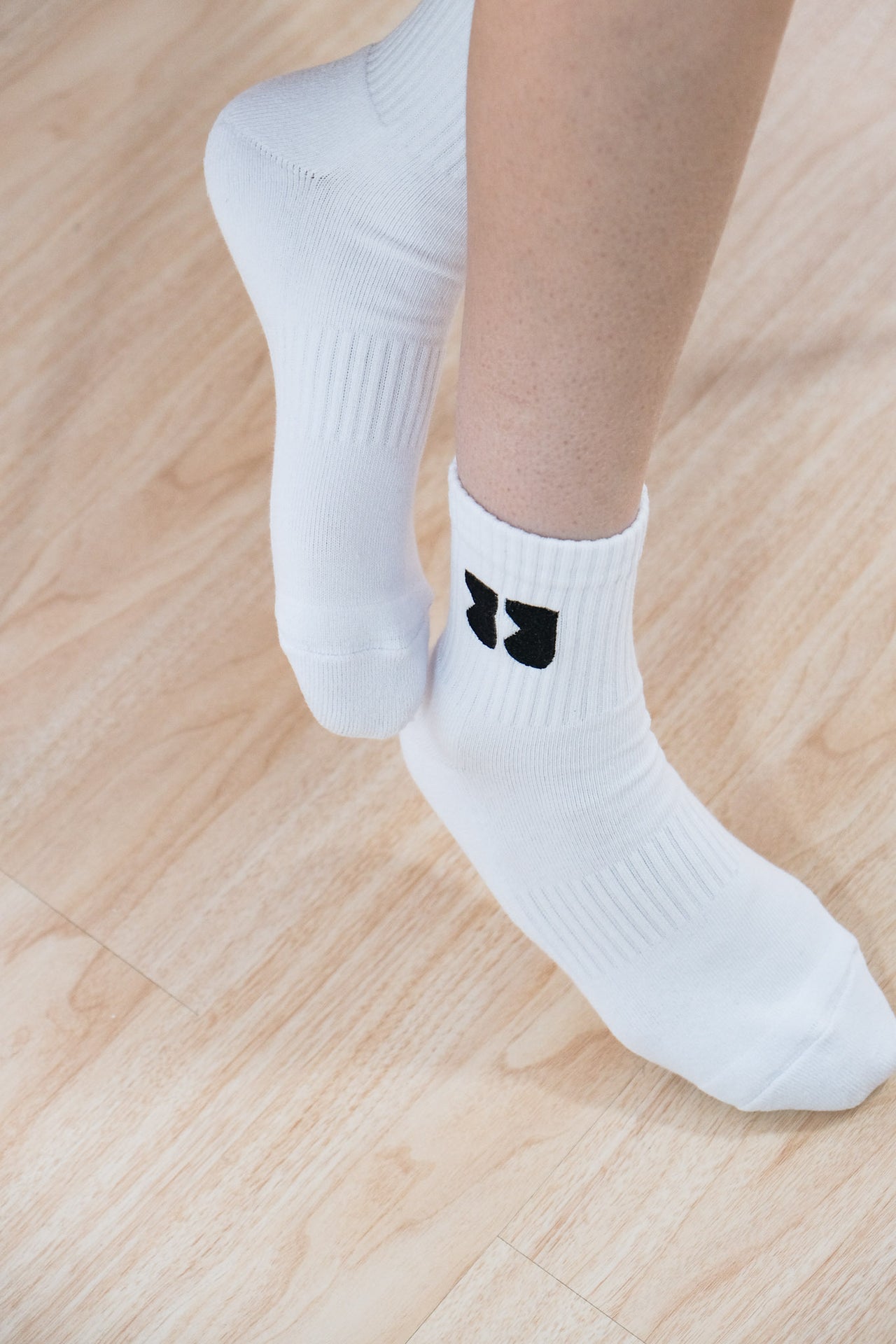 “MADE 𝗚𝘂𝗯𝗮𝗻 " 原創 自製 40支  加厚 毛巾襪