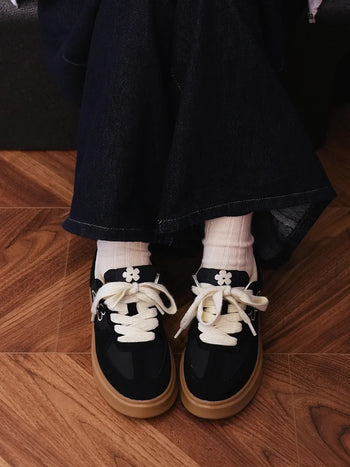 We Flower 德訓鞋 小花鞋 厚底 反絨皮 經典黑