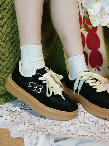 We Flower 德訓鞋 小花鞋 厚底 反絨皮 經典黑