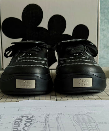 Shoot Brand Random 復古縫線皮革梅花懶人厚底勃肯鞋