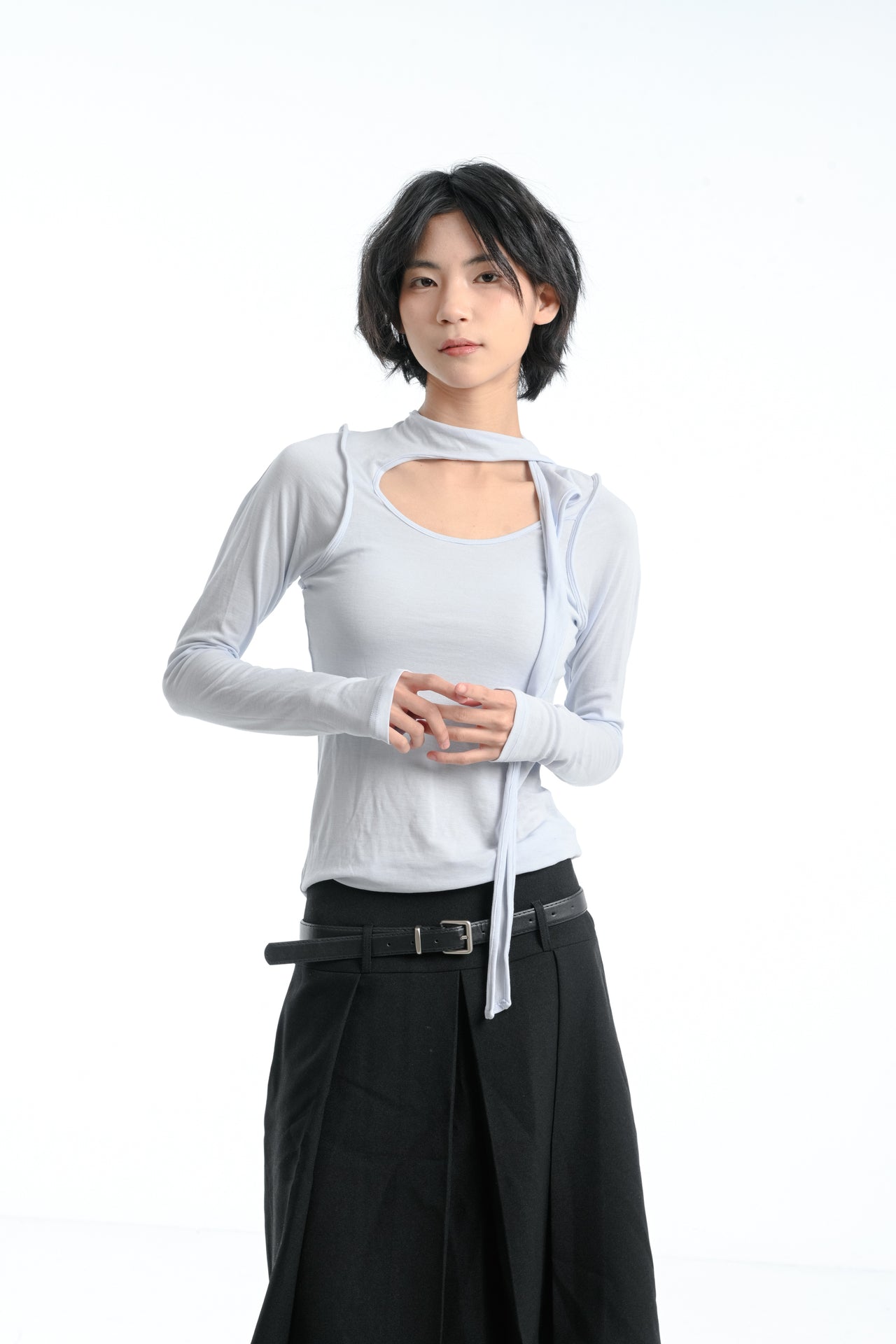 【GUBAN】春夏 飄帶 天絲 打底 內搭 修身 設計 上衣