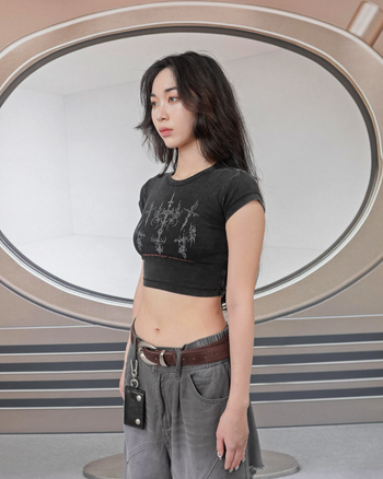 WBI 25SS SIREN-傷 / WBI  S.C.A.R. CROP TEE SCAR-02